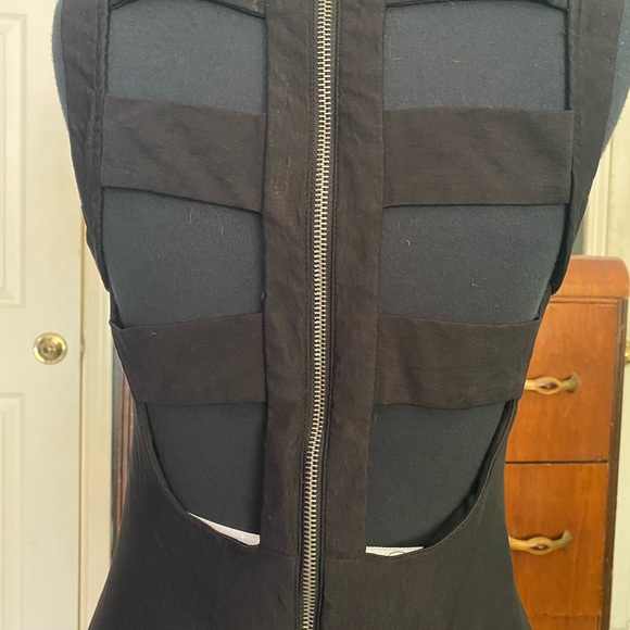 LITTLE BLACK DRESS Bodycon Fit - Picture 5 of 5